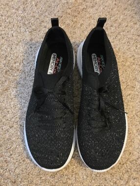 Skechers Black Glitter Slip-On Lace Sneakers